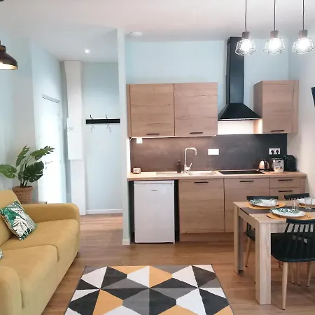 Monstera By Welk'home - Premium - Centre דירה טרואה